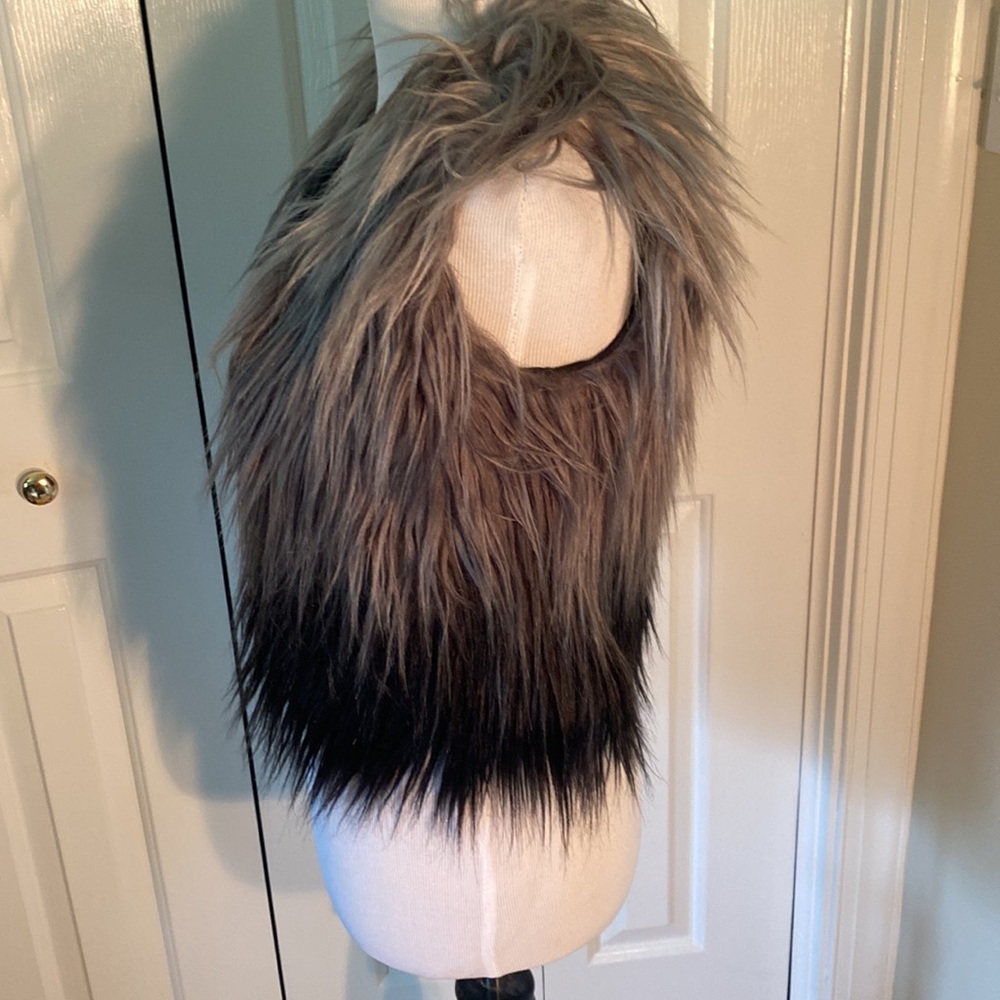 Justice Faux Fur - Picture 2 of 8